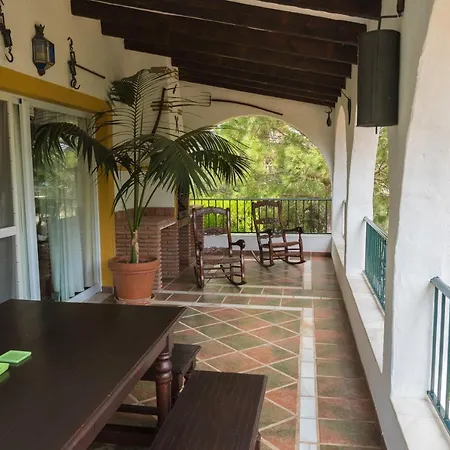 Holiday home Tu Rural Almendro 3 Piscina Privada *