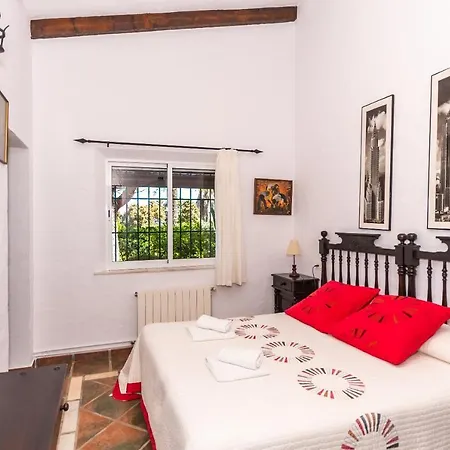 Tu Rural Almendro 3 Piscina Privada Holiday home