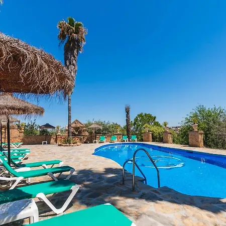 Holiday home Tu Rural Almendro 3 Piscina Privada