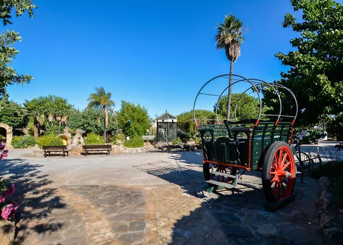Tu Rural Almendro 3 Piscina Privada منزل ريفي