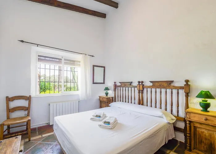 Tu Rural Almendro 3 Piscina Privada منزل ريفي *
