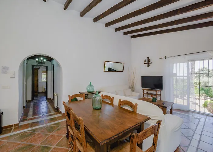 Tu Rural Almendro 3 Piscina Privada منزل ريفي