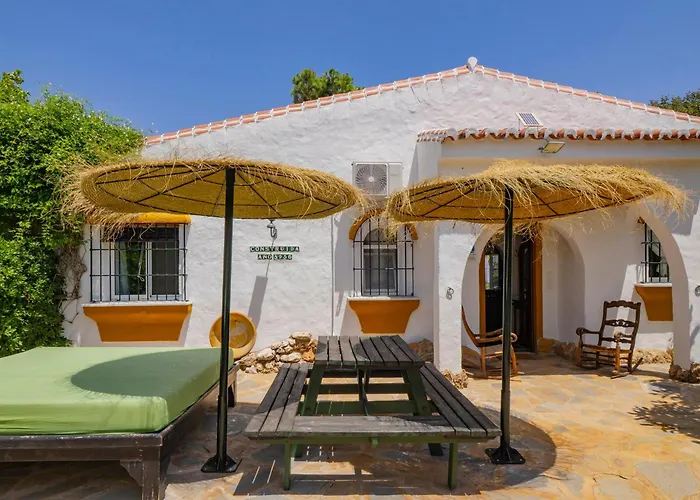 Tu Rural Almendro 3 Piscina Privada منزل ريفي